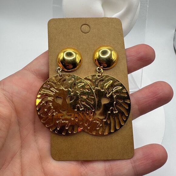 Vintage 1980s Anne Klein gold tone lion earring and brooch set! - Picture 7 of 11